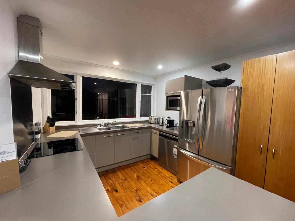 Ocean Front East End Beach House New Plymouth Esterno foto