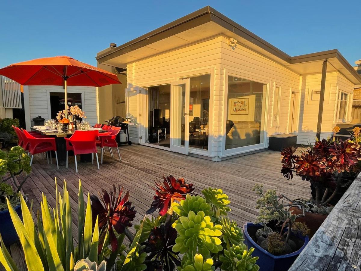 Ocean Front East End Beach House New Plymouth Esterno foto